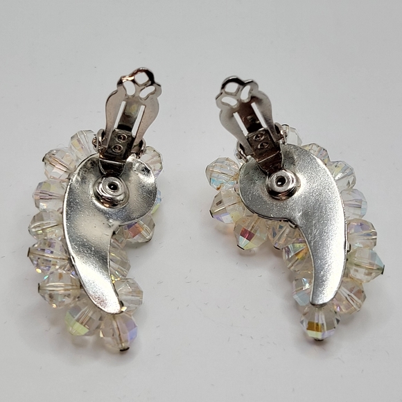 Laguana | Vintage Crystal Clip-On Earrings - Picture 4 of 8